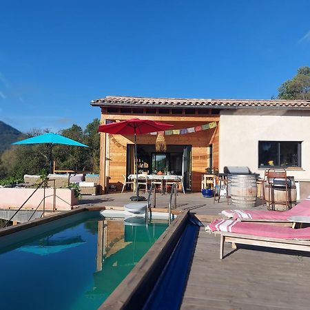 Hotel Sawubona Les Adrets-de-l'Estérel Esterno foto