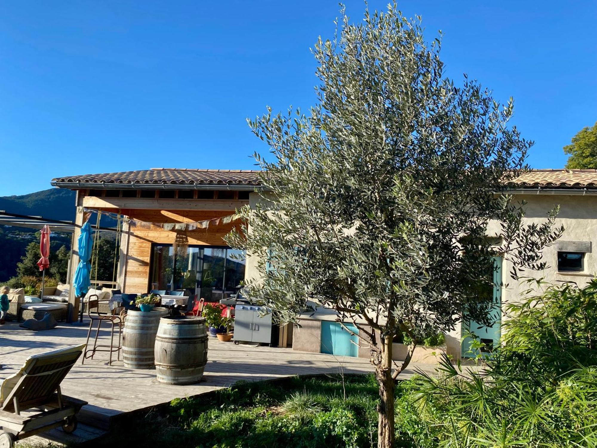 Hotel Sawubona Les Adrets-de-l'Estérel Esterno foto